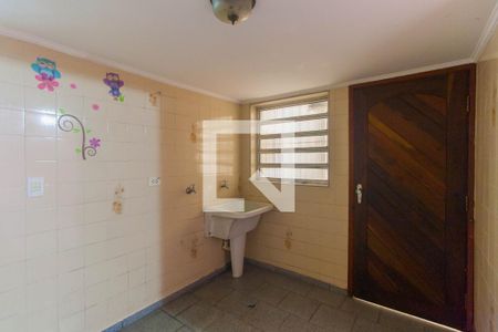 Casa à venda com 260m², 4 quartos e 3 vagasLavanderia