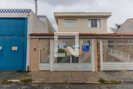 Casa à venda com 260m², 4 quartos e 3 vagasFachada