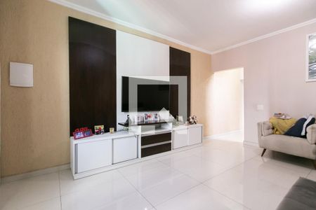 Sala de casa para alugar com 3 quartos, 130m² em Itaquera, São Paulo