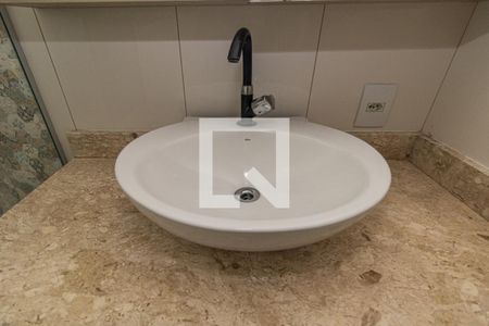 Apartamento para alugar com 57m², 2 quartos e sem vagaBanheiro