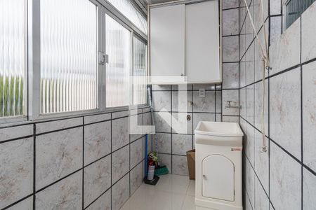 Apartamento para alugar com 57m², 2 quartos e sem vagaCozinha e Área de Serviço
