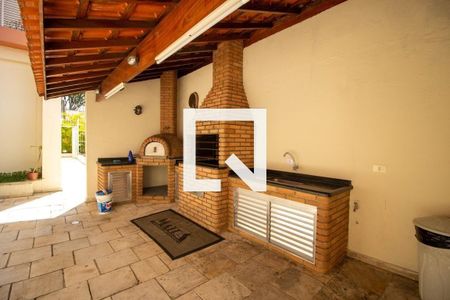 Apartamento à venda com 180m², 3 quartos e 3 vagas Apartamento à venda com 180m², 3 quartos e 3 vagasChurrasqueira