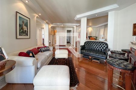 Apartamento à venda com 180m², 3 quartos e 3 vagasSala