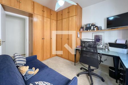 Apartamento à venda com 180m², 3 quartos e 3 vagasQuarto 2 - Suite