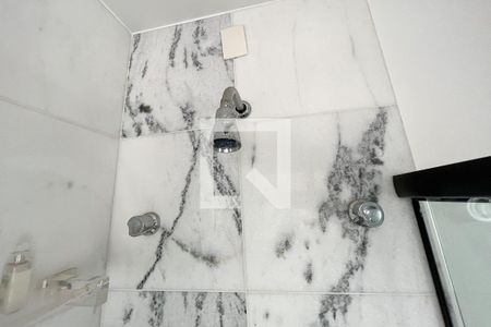 Apartamento à venda com 180m², 3 quartos e 3 vagasBanheiro do Quarto 2