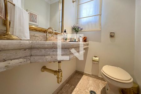 Apartamento à venda com 180m², 3 quartos e 3 vagasLavabo