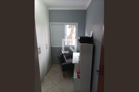 Casa à venda com 90m², 3 quartos e 2 vagasQuarto