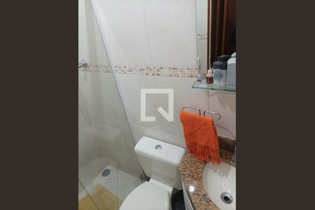 Casa à venda com 90m², 3 quartos e 2 vagasBanheiro