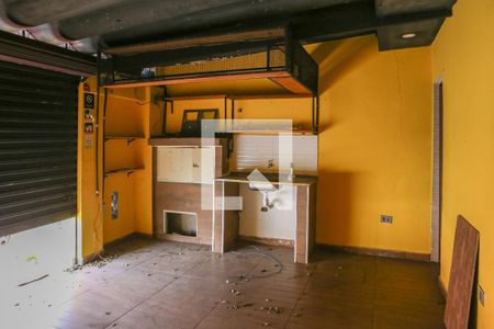 Casa à venda com 300m², 2 quartos e sem vagaParte da frente