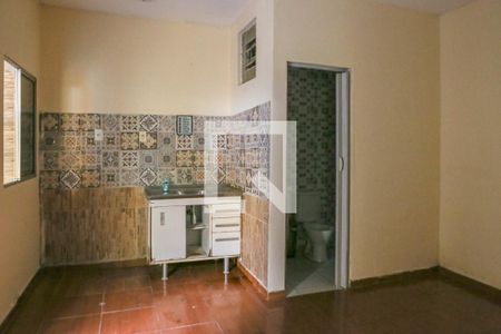Casa à venda com 300m², 2 quartos e sem vagaEdícula - Sala e Cozinha