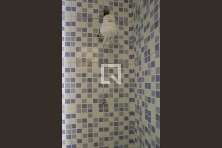 Casa à venda com 300m², 2 quartos e sem vagaEdícula - Banheiro