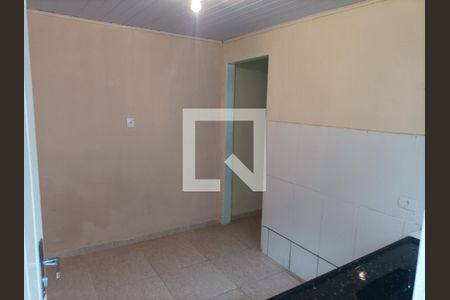 Cozinha de casa para alugar com 1 quarto, 35m² em Cidade São Mateus, São Paulo