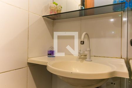 Apartamento à venda com 49m², 3 quartos e sem vaga Apartamento à venda com 49m², 3 quartos e sem vagaBanheiro - torneira