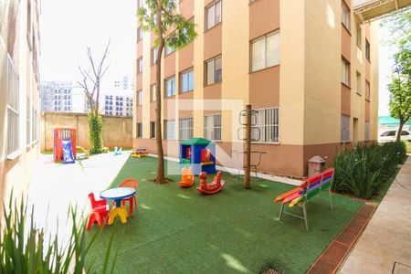 Apartamento à venda com 49m², 3 quartos e sem vaga Apartamento à venda com 49m², 3 quartos e sem vagaÁrea comum - Playground