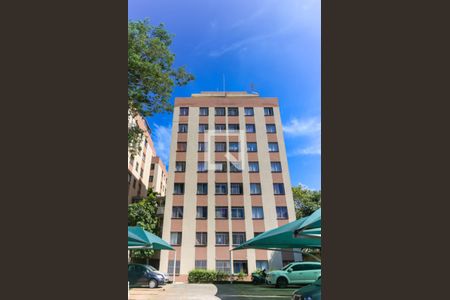 Apartamento à venda com 49m², 3 quartos e sem vaga Apartamento à venda com 49m², 3 quartos e sem vagaFachada