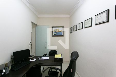 Escritório de casa à venda com 3 quartos, 254m² em Cidade Mãe do Céu, São Paulo