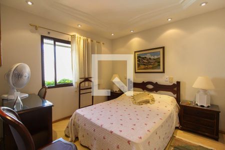 Apartamento à venda com 170m², 4 quartos e 3 vagasSuíte 3