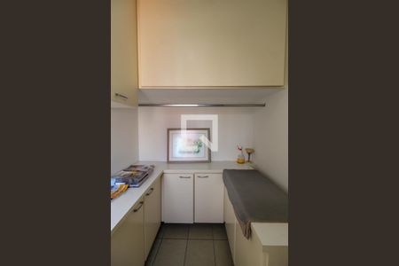 Apartamento à venda com 170m², 4 quartos e 3 vagasQuarto de Serviço