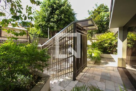 Apartamento à venda com 170m², 4 quartos e 3 vagasEntrada