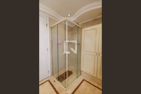 Apartamento à venda com 170m², 4 quartos e 3 vagasBanheiro da Suíte 1