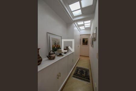 Apartamento à venda com 170m², 4 quartos e 3 vagasCorredor