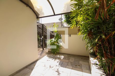 Apartamento à venda com 170m², 4 quartos e 3 vagasEntrada