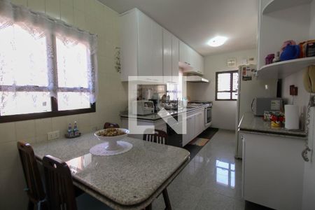 Apartamento à venda com 170m², 4 quartos e 3 vagasCozinha