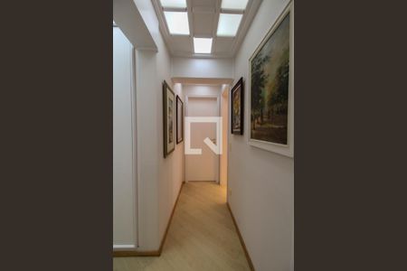 Apartamento à venda com 170m², 4 quartos e 3 vagasCorredor