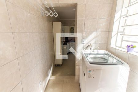 Casa à venda com 260m², 5 quartos e 3 vagas Casa à venda com 260m², 5 quartos e 3 vagasÁrea de Serviço