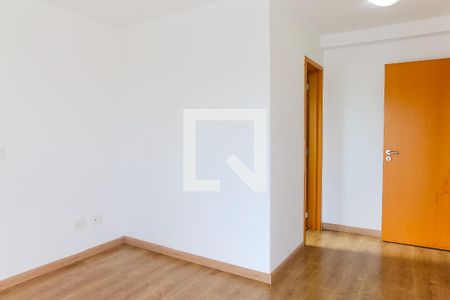 Apartamento para alugar com 85m², 3 quartos e 2 vagas Apartamento para alugar com 85m², 3 quartos e 2 vagasSuite