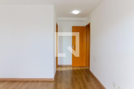 Apartamento para alugar com 85m², 3 quartos e 2 vagas Apartamento para alugar com 85m², 3 quartos e 2 vagasSuite