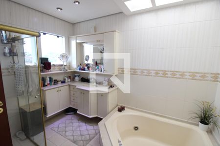 Casa à venda com 800m², 7 quartos e 6 vagasQuarto 2 - Banheiro