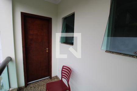 Casa à venda com 800m², 7 quartos e 6 vagasQuarto 5 - Varanda