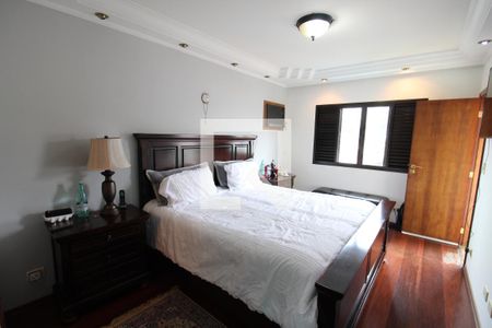 Casa à venda com 800m², 7 quartos e 6 vagasQuarto 2