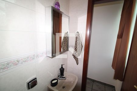 Casa à venda com 800m², 7 quartos e 6 vagasQuarto 6 - Banheiro