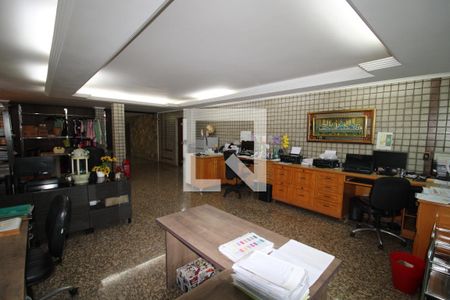 Casa à venda com 800m², 7 quartos e 6 vagasÁrea comum