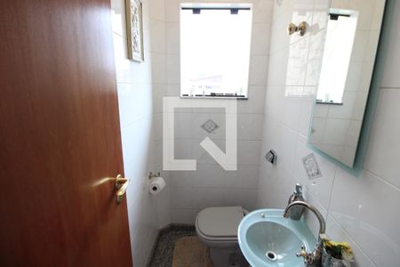 Casa à venda com 800m², 7 quartos e 6 vagasCorredor - Lavabo
