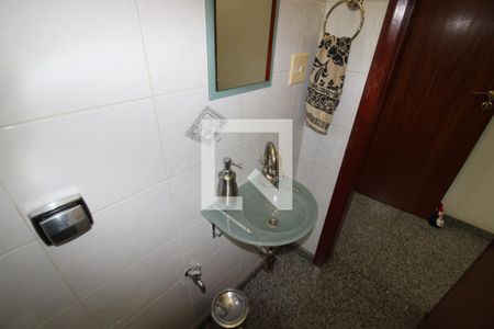 Casa à venda com 800m², 7 quartos e 6 vagasÁrea de Serviço - Lavabo