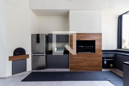 Apartamento à venda com 156m², 3 quartos e 3 vagas Apartamento à venda com 156m², 3 quartos e 3 vagasChurrasqueira