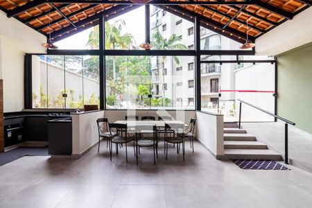 Apartamento à venda com 156m², 3 quartos e 3 vagas Apartamento à venda com 156m², 3 quartos e 3 vagasSalão de Festas