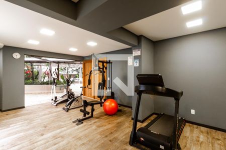 Apartamento à venda com 156m², 3 quartos e 3 vagas Apartamento à venda com 156m², 3 quartos e 3 vagasAcademia