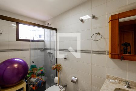Apartamento à venda com 156m², 3 quartos e 3 vagas Apartamento à venda com 156m², 3 quartos e 3 vagasBanheiro Suíte 3