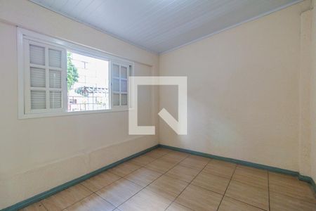 Quarto de casa para alugar com 1 quarto, 60m² em Santa Tereza, Porto Alegre