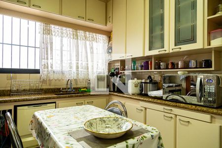 Apartamento à venda com 100m², 3 quartos e 2 vagasCozinha