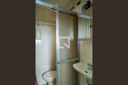 Apartamento à venda com 100m², 3 quartos e 2 vagasBanheiro de Serviço