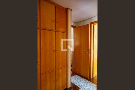 Apartamento à venda com 100m², 3 quartos e 2 vagasCorredor