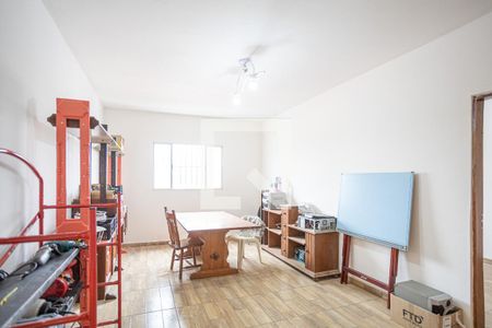 Sala de casa para alugar com 2 quartos, 240m² em Padroeira, Osasco