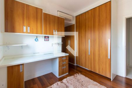 Apartamento à venda com 171m², 3 quartos e 4 vagasSuíte 01