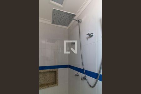 Apartamento à venda com 171m², 3 quartos e 4 vagasBanheiro da Suíte 01