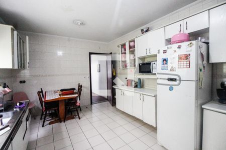 Casa à venda com 250m², 3 quartos e 3 vagasCozinha